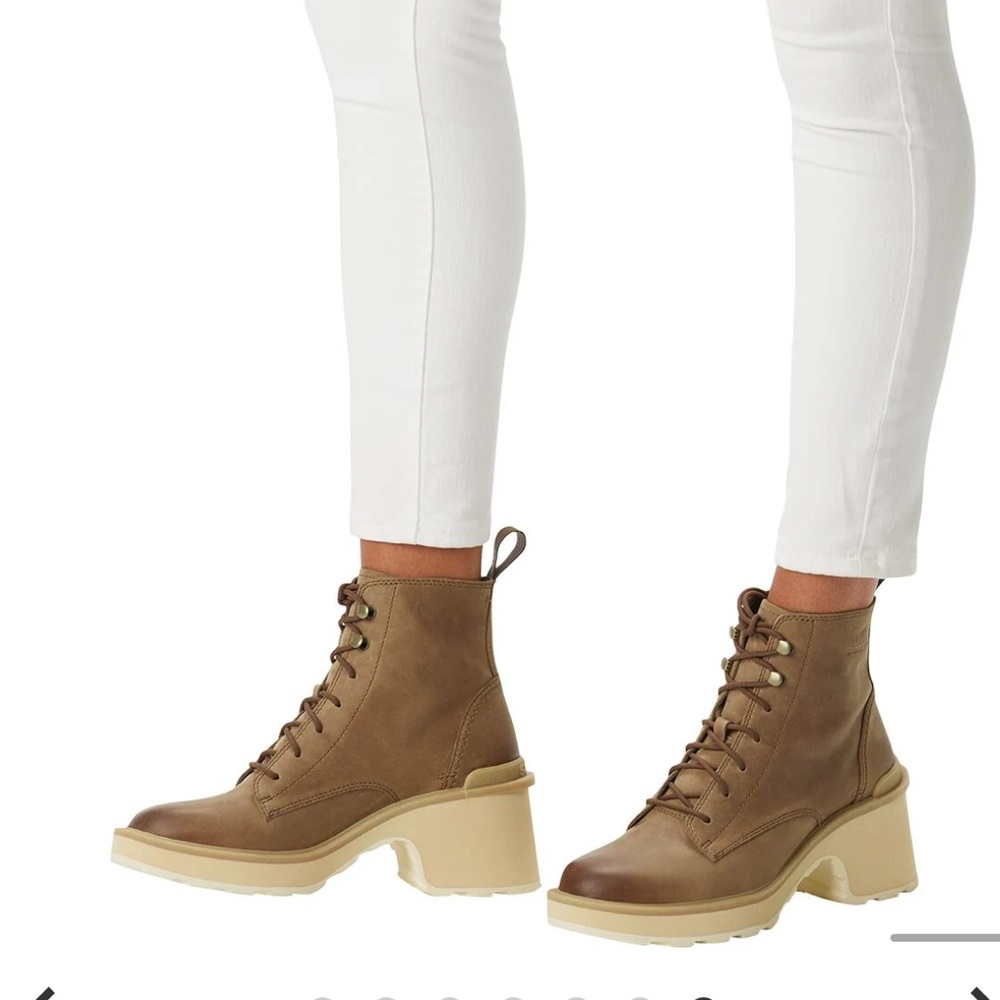 - Sorel Waterproof boots - Picture 6 of 7